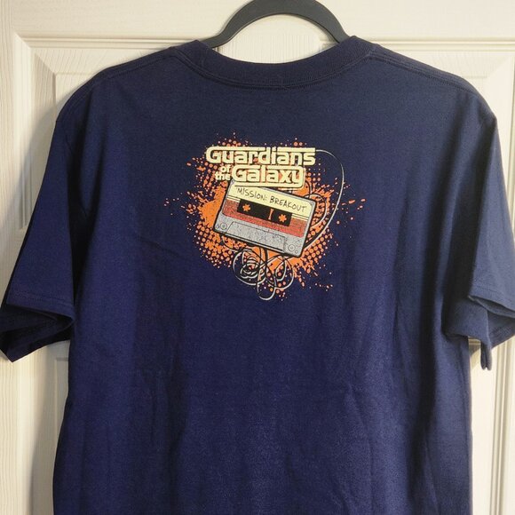 Guardians of Galaxy Mission T-shirt, Drax,  Do you Need a Hug - 2 sided, size M - Picture 5 of 6